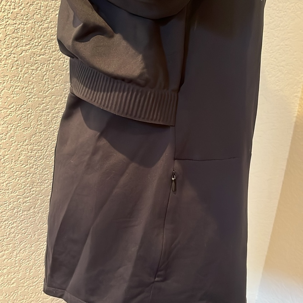 Fabletics Trinity Performance Jacket Size Xxl - image 3